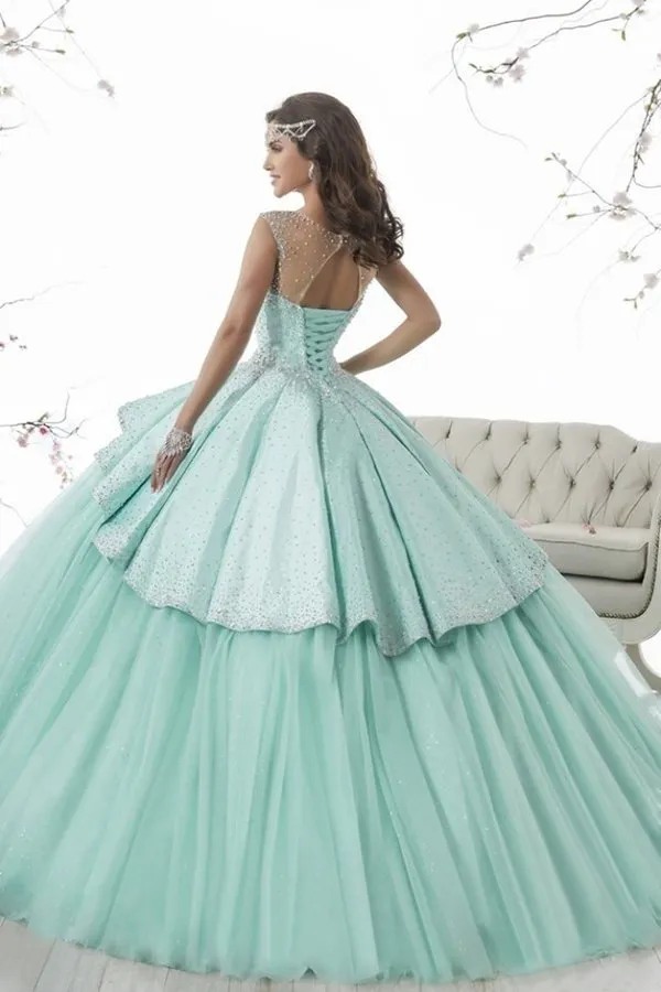 2024 Scoop Ball Gown Quinceanera Dresses Tulle & Satin With PCMBNSKX