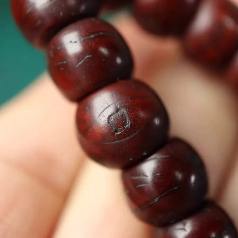 Antique Tibetan Well Aged Red Bodhi Seed Mala