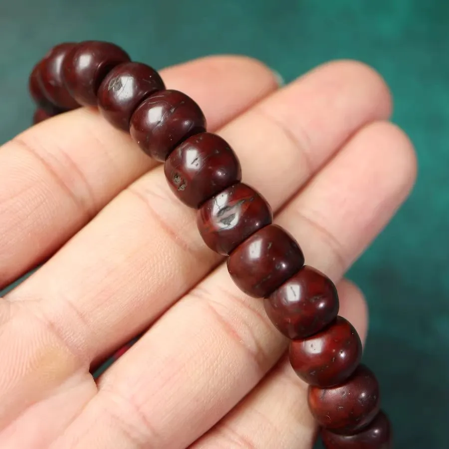 Antique Tibetan Well Aged Red Bodhi Seed Mala