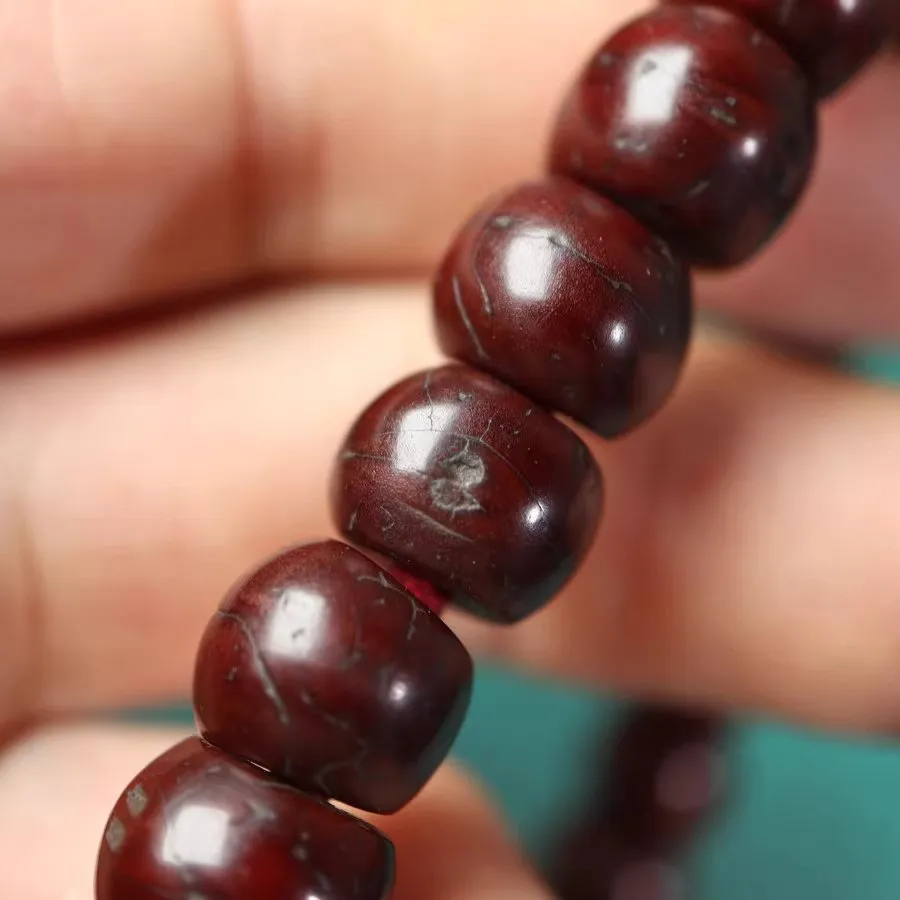 Antique Tibetan Well Aged Red Bodhi Seed Mala