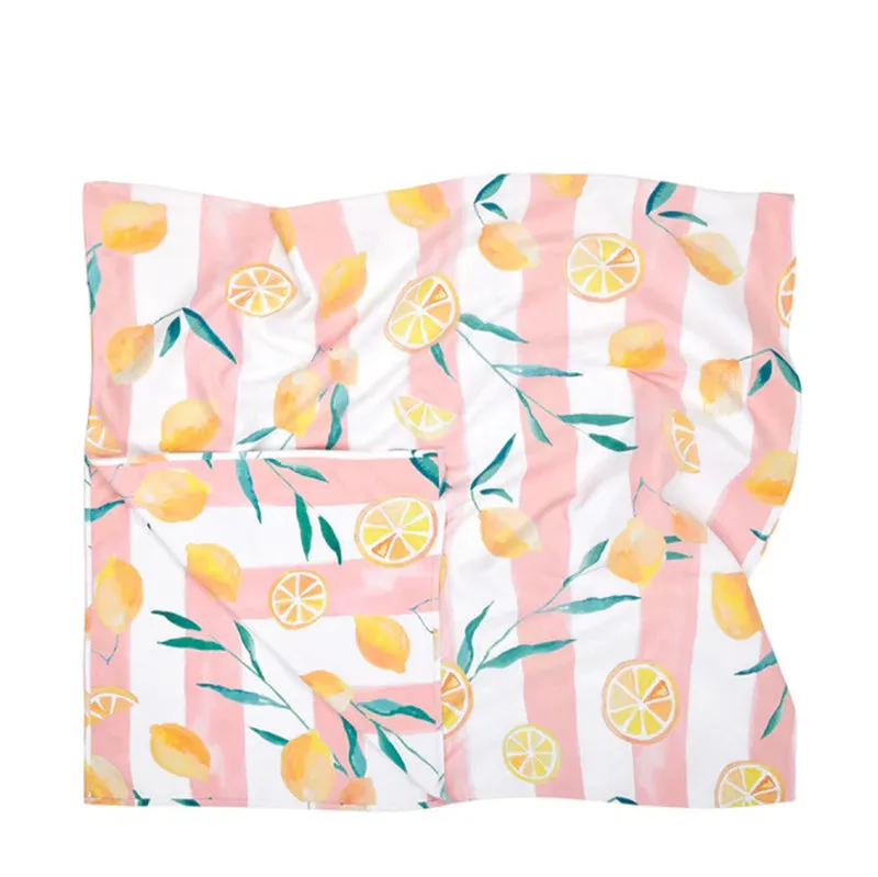 DOCK & BAY | Extra Large Life Gives You Lemons Beach Towel