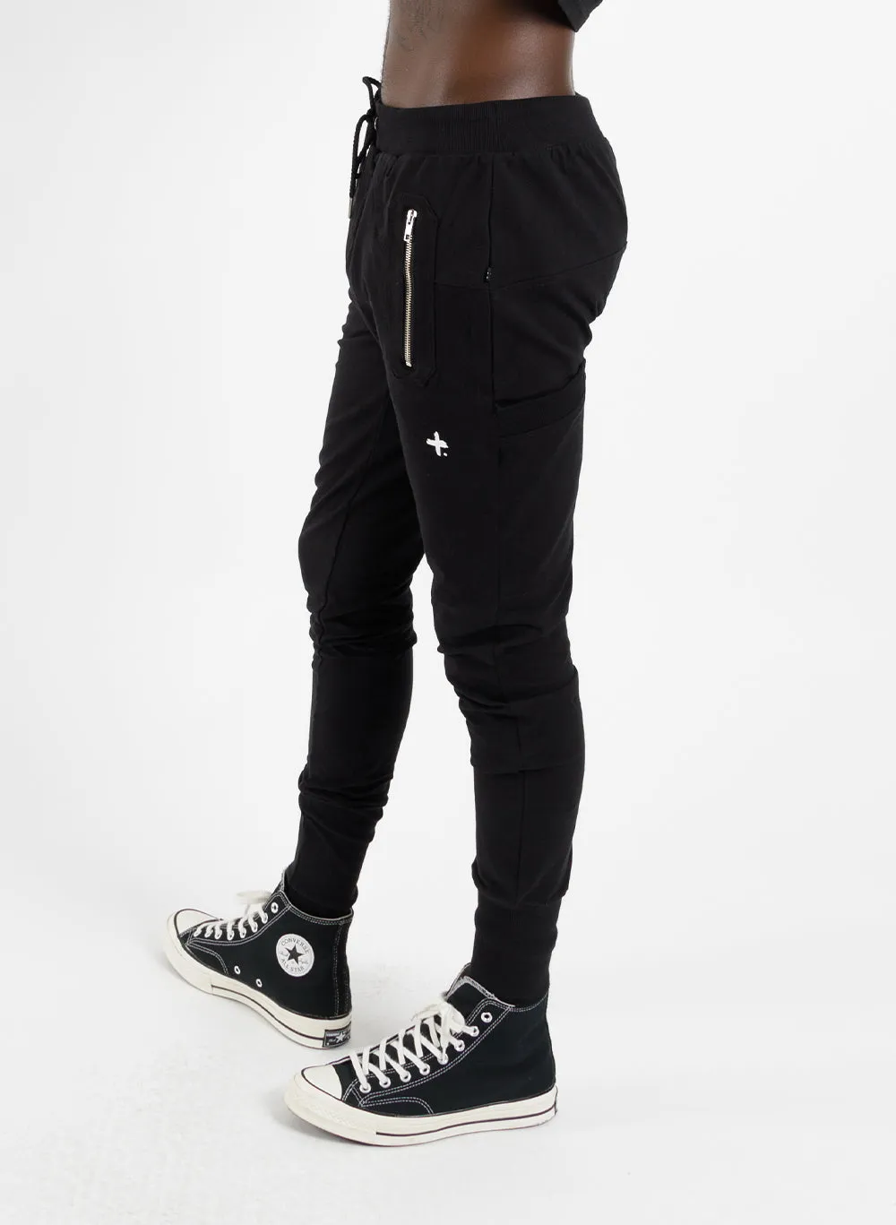 Escape Trackies - Plus dot 2.0