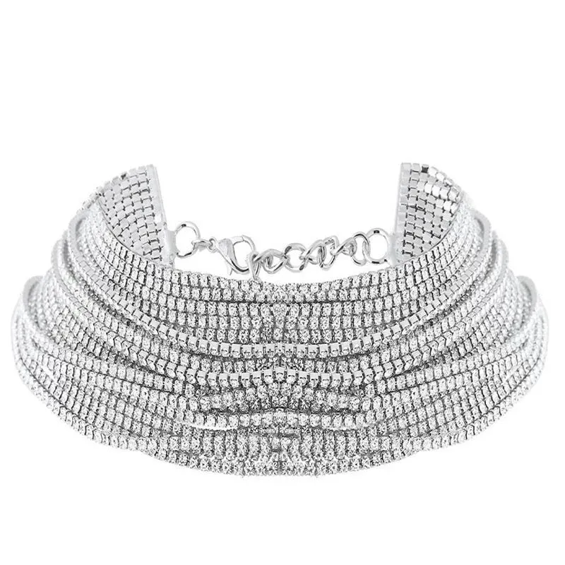 Inaya Crystal Choker