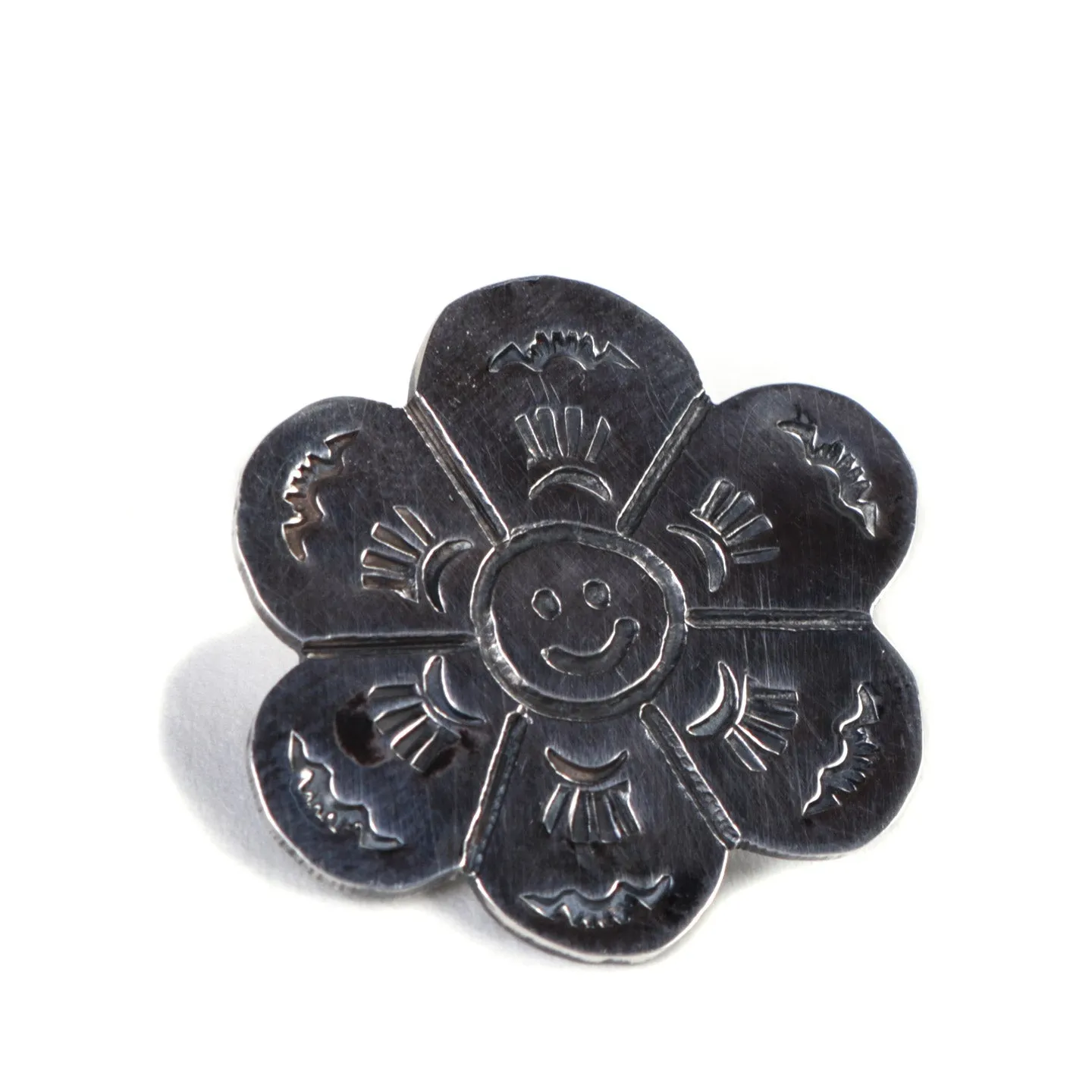 MUNQA FLOWER PIN STERLING SILVER