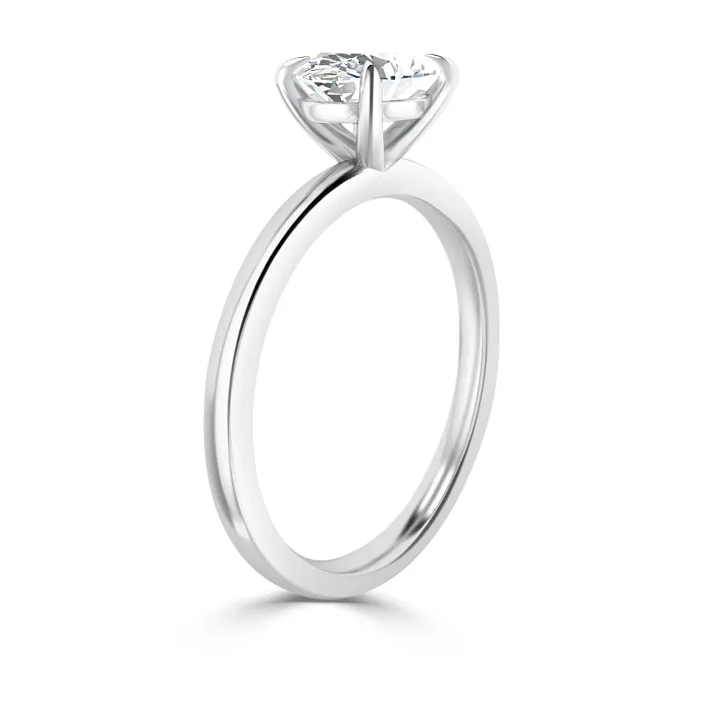 Siobhan - 18ct White Gold - Oval